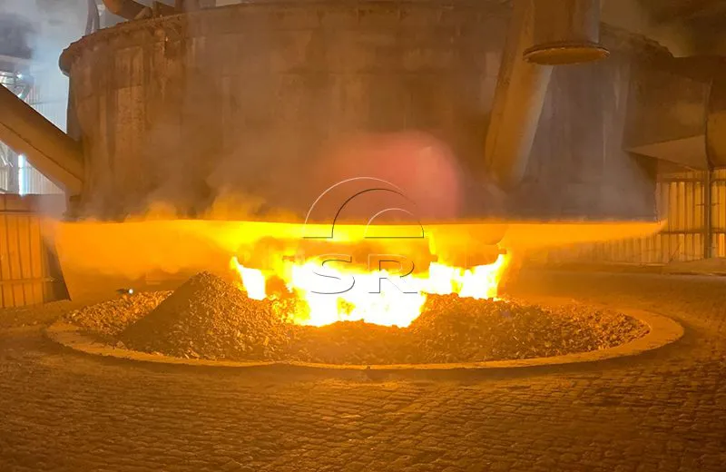 Horno de arco eléctrico sumergido