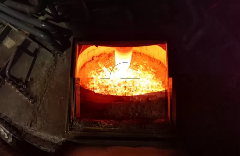Trabajo en horno de arco CC.