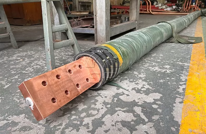 Cable refrigerado por agua
